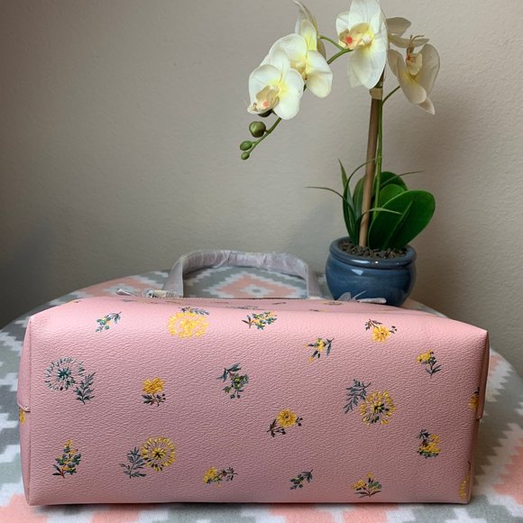 Coach Gallery Tote - Picture 3 of 5